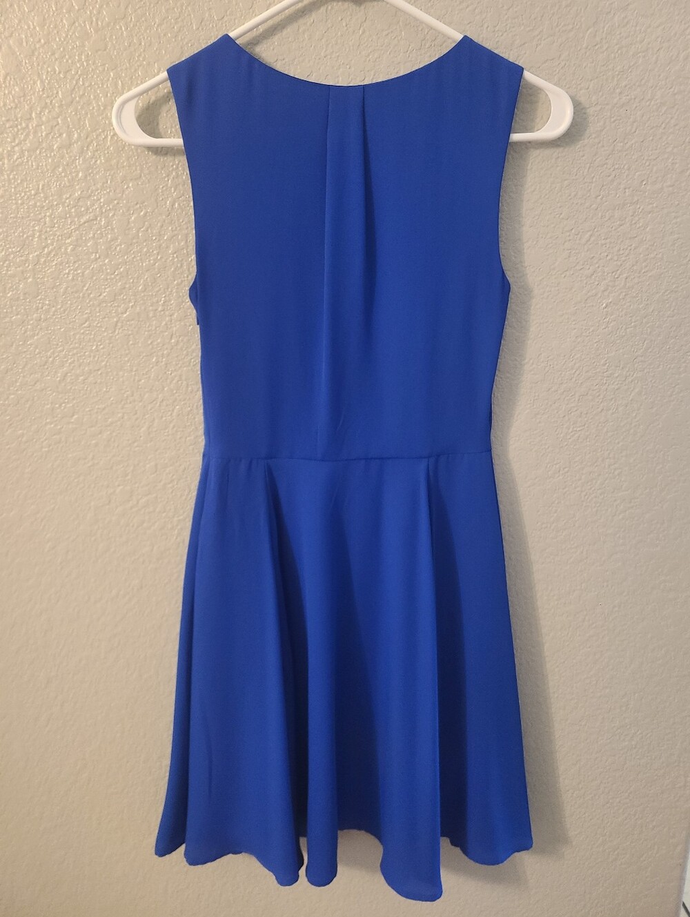 Express Sleeveless Royal Blue Fit-and-Flare Dress Keyhole Womens Size 0 - Picture 6 of 8